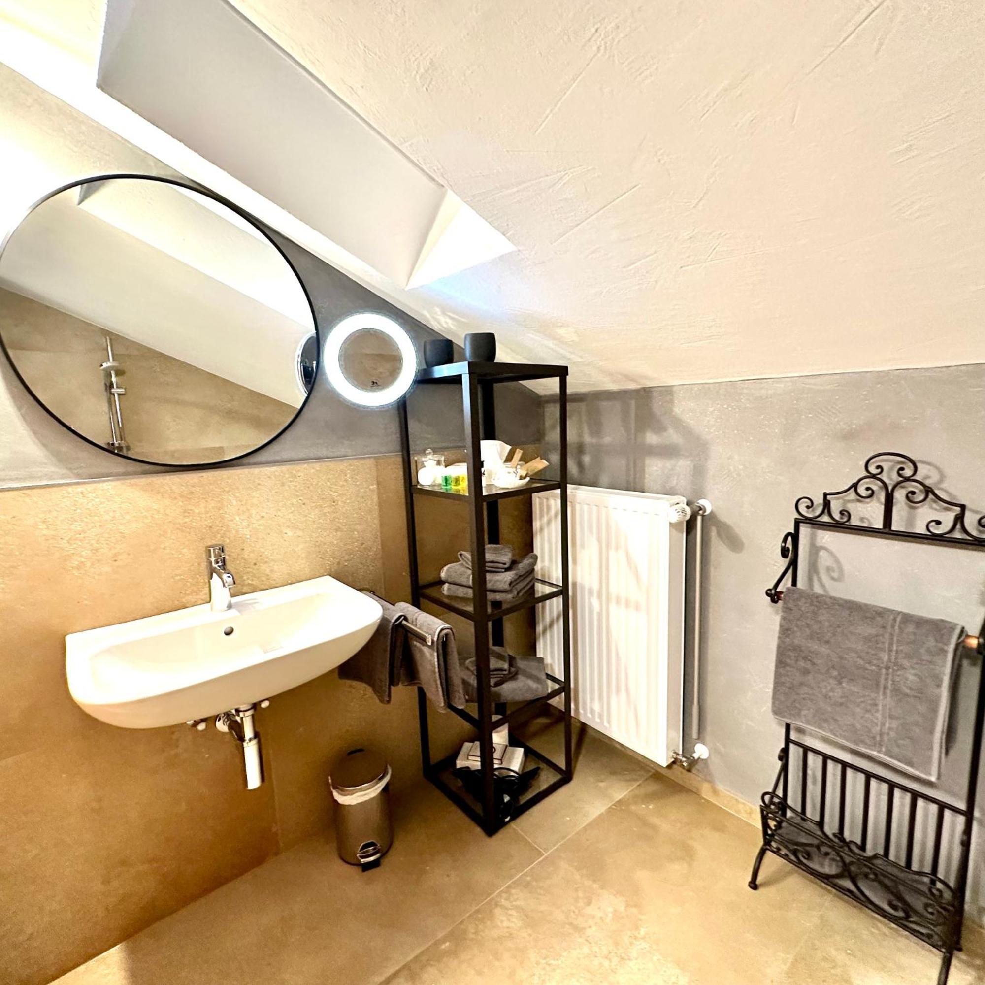 Ferienappartment Zuerker การ์มิช-พาร์เทนเคียร์เชน ภายนอก รูปภาพ