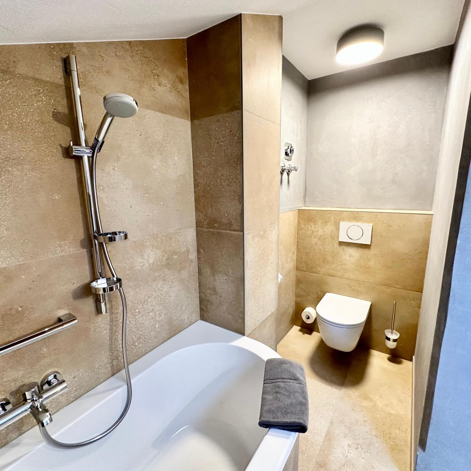 Ferienappartment Zuerker การ์มิช-พาร์เทนเคียร์เชน ภายนอก รูปภาพ